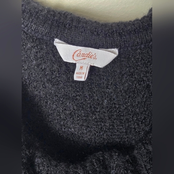 Women's Candies Soft Off The Shoulder Sweater, Size Medium - Picture 2 of 3